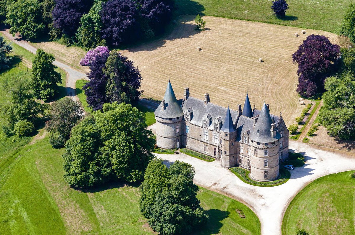 MABRO_cc's tweet photo. Chateau de Bonnefontaine, #illeetvilaine #Bretagne France https://t.co/vFr1UXBnQV