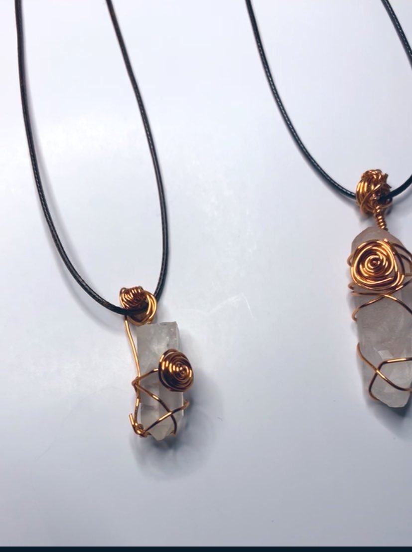 iamsolchild's tweet photo. Custom copper wrapped clear quartz crystals coming soon! Apart of our new #SolStones collection! #BlackOwnedBusiness #Iamsolchild https://t.co/YzBoE10Pts