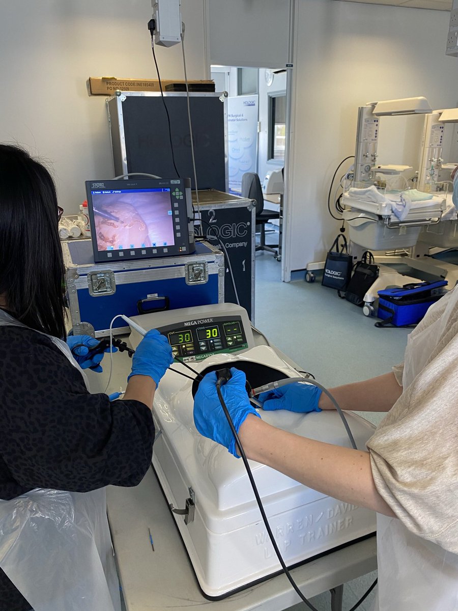 Debra Penney tweet media