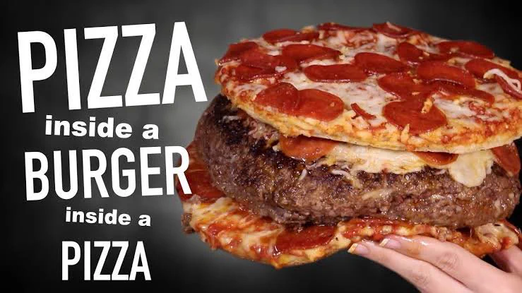 バカの作った食べ物？ピザの入ったハンバーグをピザで挟むバーガーwww