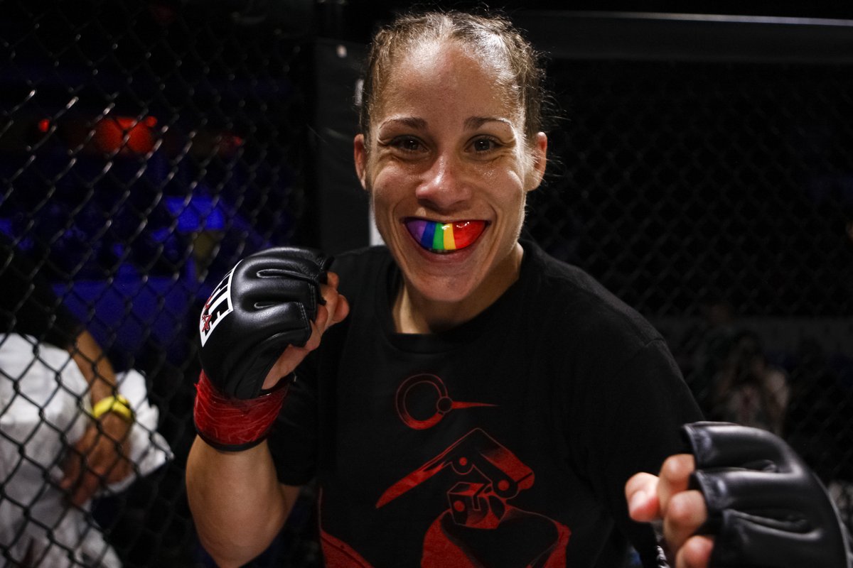 InvictaFights tweet picture