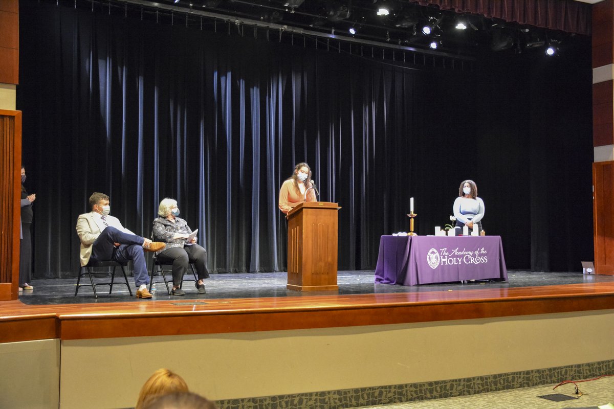 AHC_news's tweet image. Congratulations to the juniors and seniors who were inducted into the National Honor Society, the Science National Honor Society, and the World Languages Honor Societies in a special hybrid ceremony on Tuesday evening! #EmpoweredGirls #TartanStrong @ADWCathSchools