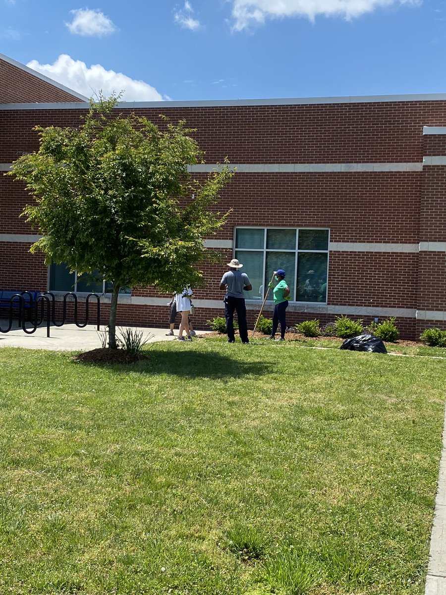 Nations Ford Elem. tweet media