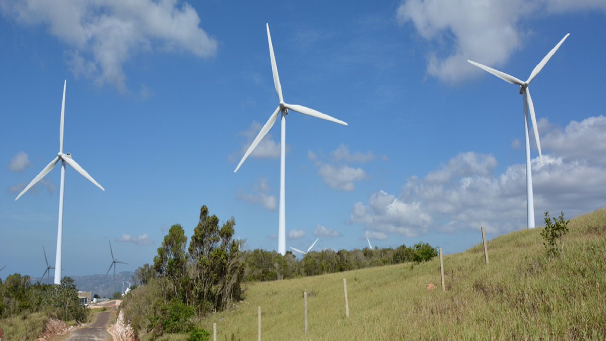 By 2030, 🇯🇲 foresees emission reductions of between 25.4% (unconditional) and 28.5% (conditional) relative to a business-as-usual scenario (which takes into account policies in place as of 2005).   
www4.unfccc.int/sites/ndcstagi…
<a href="/ndcpartnership/">NDC Partnership</a> #ClimateAmbition