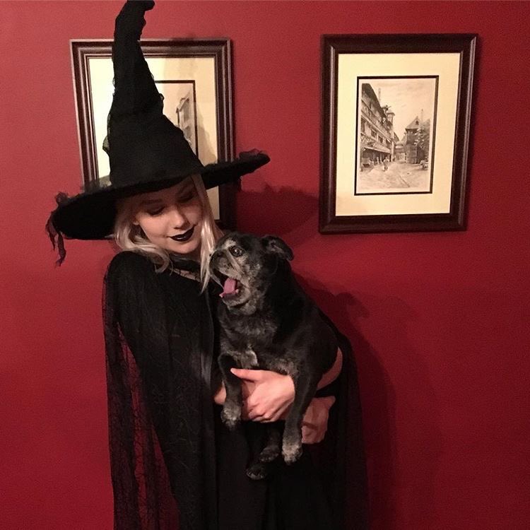 witch hat : the quirky bitch representation we all need, 10/10