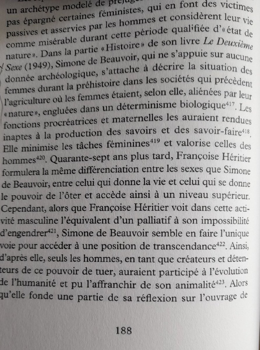 Dans le souci de ne jamais simplifier son discours,  #MarylènePatouMathis montre à quel point ces idées masculinistes se sont profondément ancrées dans l’inconscient au point même d’abuser en partie la féministe et philosophe Simone de Beauvoir ! 10/11