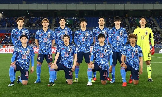 サカナビ サッカーミックスジュース 現在のサッカー日本代表のべスメンを4パターン考えたから感想くれ T Co D8cevdltng