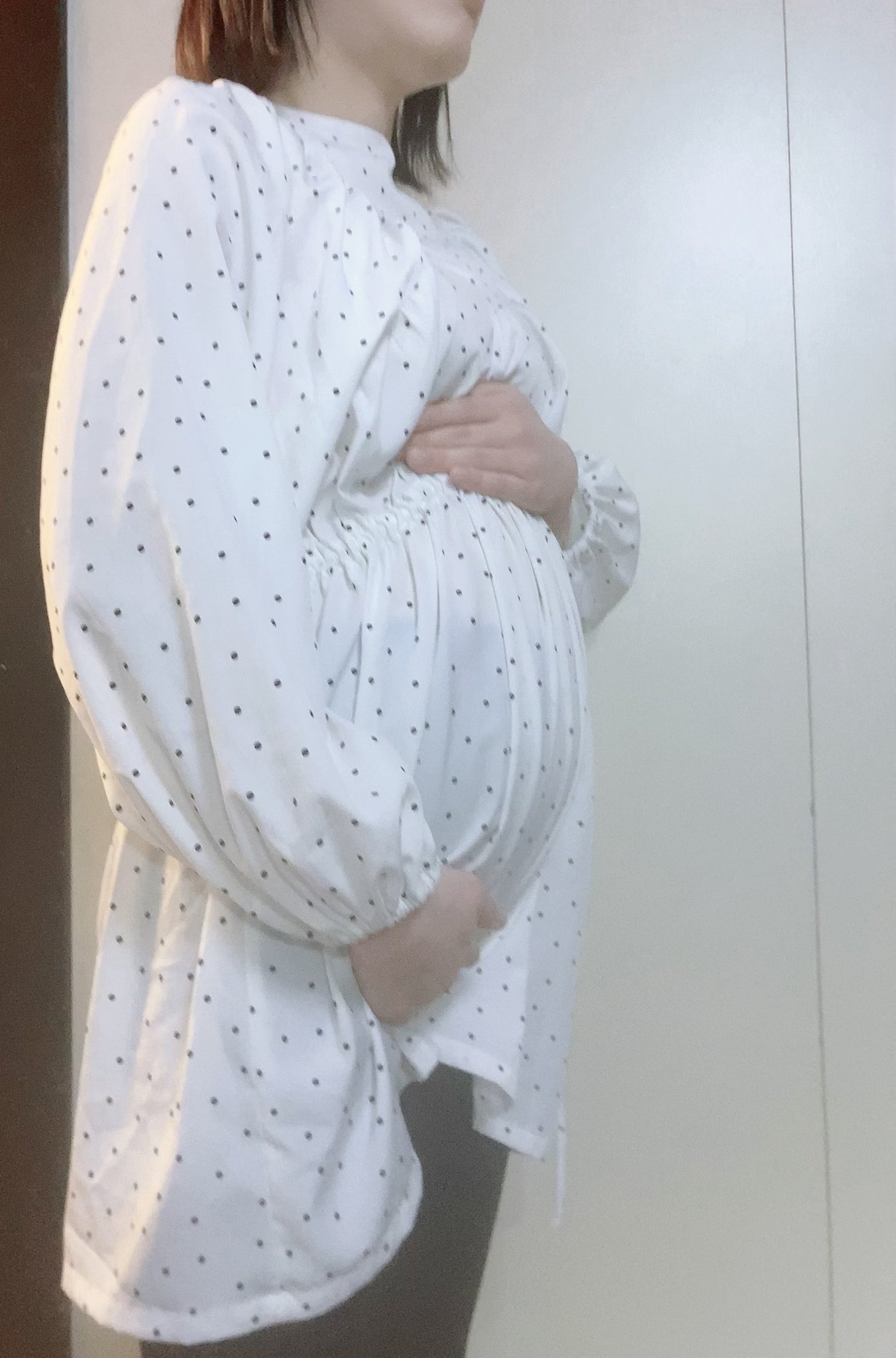 Unconditional Love 先日の大食いのツイートが好評 だったので 食べたあとはこんな感じになります ちなみにこれは 普通食後 消化能力が高いのか消化が早く 1 2時間すればお腹はひっこみます 食べ放題に行けばこの3倍はお腹でます Unconditional Love 先日の大食いのツイートが好評 だったので 食べたあとはこんな感じになります ちなみにこれは 普通食後 消化能力が高いのか消化が早く 1 2時間すればお腹はひっこみます 食べ放題に行けばこの3倍はお腹でます