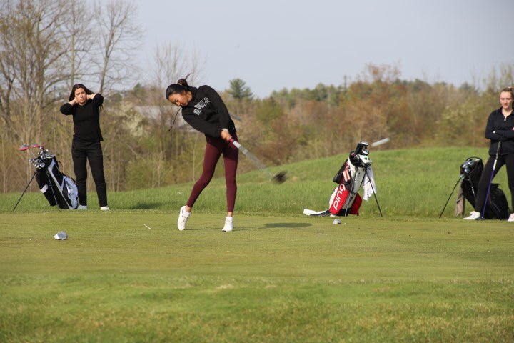 NicholsGrlsGolf's tweet photo. A few images from Tuesday. Thanks to @harvesthillgolf for having us out. The girls raves about the course and conditioning. #Golf4Lyfe @NicholsVikings @NSAdmissions @ice_nichols @NicholsSchool https://t.co/XLnsnbbiuw