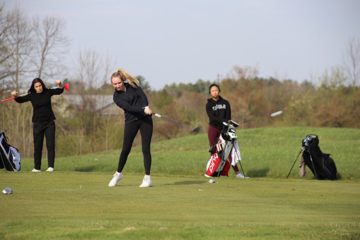 NicholsGrlsGolf's tweet photo. A few images from Tuesday. Thanks to @harvesthillgolf for having us out. The girls raves about the course and conditioning. #Golf4Lyfe @NicholsVikings @NSAdmissions @ice_nichols @NicholsSchool https://t.co/XLnsnbbiuw