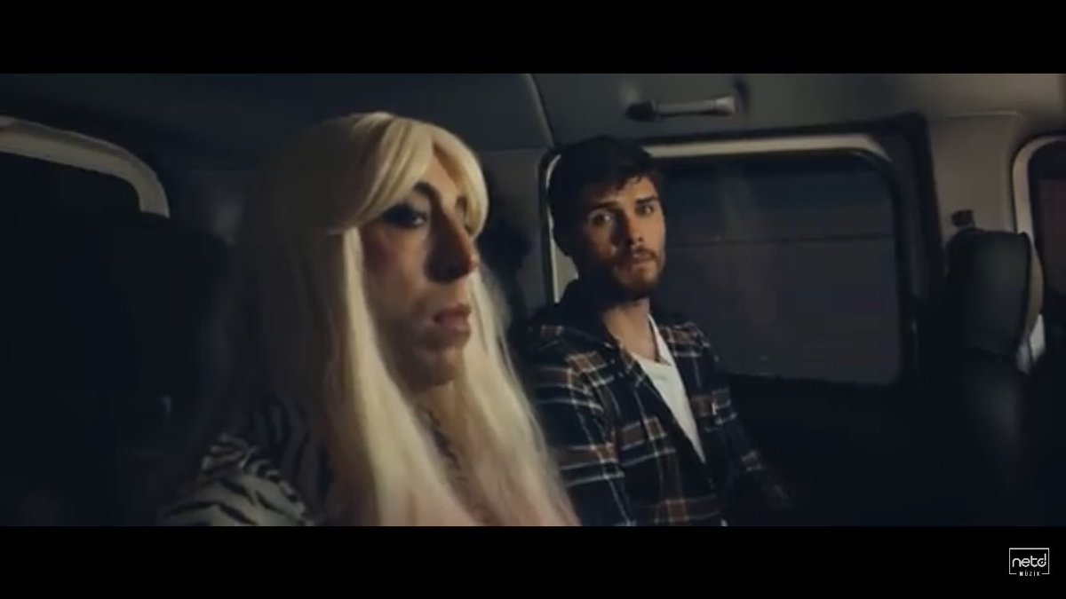 Linçlenmeyi göze alarak çoğu kişinin üç maymuna oynadığı konuya dokunduğun için teşekkürler 

BarışMurat HerŞeyeRağmen