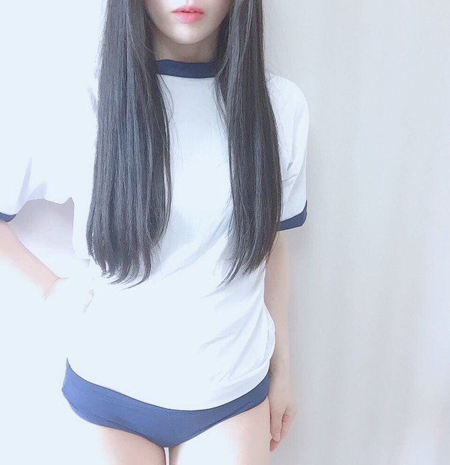 こんばんは〜🥺 今日は体操服♡  #裏アカ女子 #裏あかjk https://t.co/ZeNrvJ4JUf<a href="/tag/%E8%A3%8F%E3%82%A2%E3%82%AB%E5%A5%B3%E5%AD%90"class="tags">#裏アカ女子</a><a href="/tag/%E8%A3%8F%E3%81%82%E3%81%8Bjk"class="tags">#裏あかjk</a>