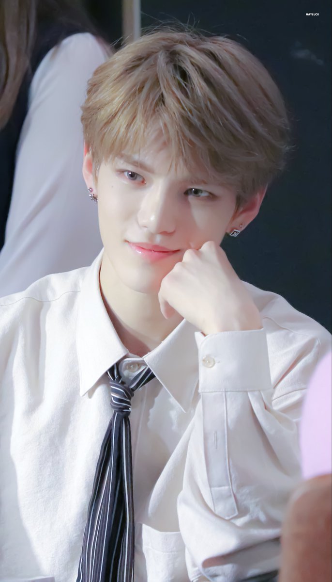 𝑴𝑨𝒀 𝑳𝑼𝑪𝑲 ▪️ 5월의행운 tweet media