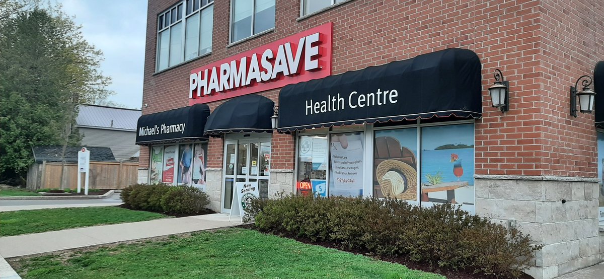huroncountyems's tweet photo. Set up for another great day of COVID 19 vaccinations for Addiction Services. Fantastic partnership with HPPH, HCPS, Choices for Change and Michael's Pharmacy. @hpha_news @HPPublicHealth @HuronPerthOHT @michaelsph https://t.co/2wXbGtJAr2