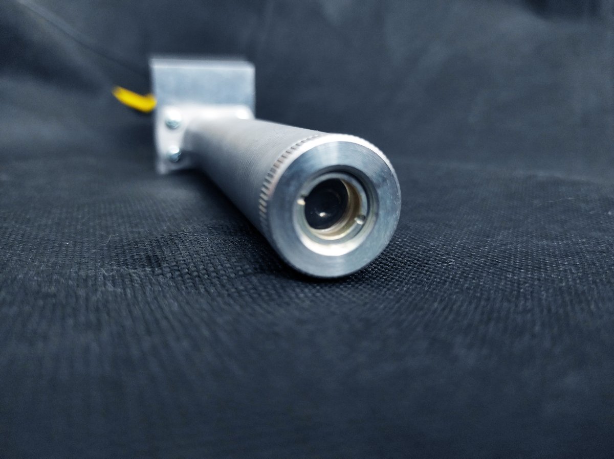 reangeorge's tweet image. Endurance new optical system for 4 / 10 watt DPSS laser modules.

Now different lens can be installed.
Variable laser beam spot (20-100 uM) and variable focus depth (1-25 mm)

Learn more about Endurance 4 watt DPSS endurance-lasers.com/products/copy-…

#dpss #dpssl #diodepumped #solid