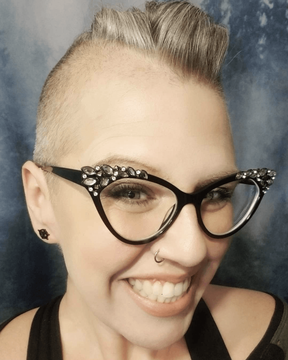 AuthenticityMa9's tweet photo. Authenticity is IN! Today it’s all about boindaries and how to set them. #Boundaries #Family #INbox #Integrity #Intention #Inspiration #InCrowd #RealTalk #Authenticity #AuthenticityMags #magazine #Authenticityma9 #AuthenticityMagazine
https://t.co/Z2GtHpLzMz https://t.co/OwR7rr1nmx