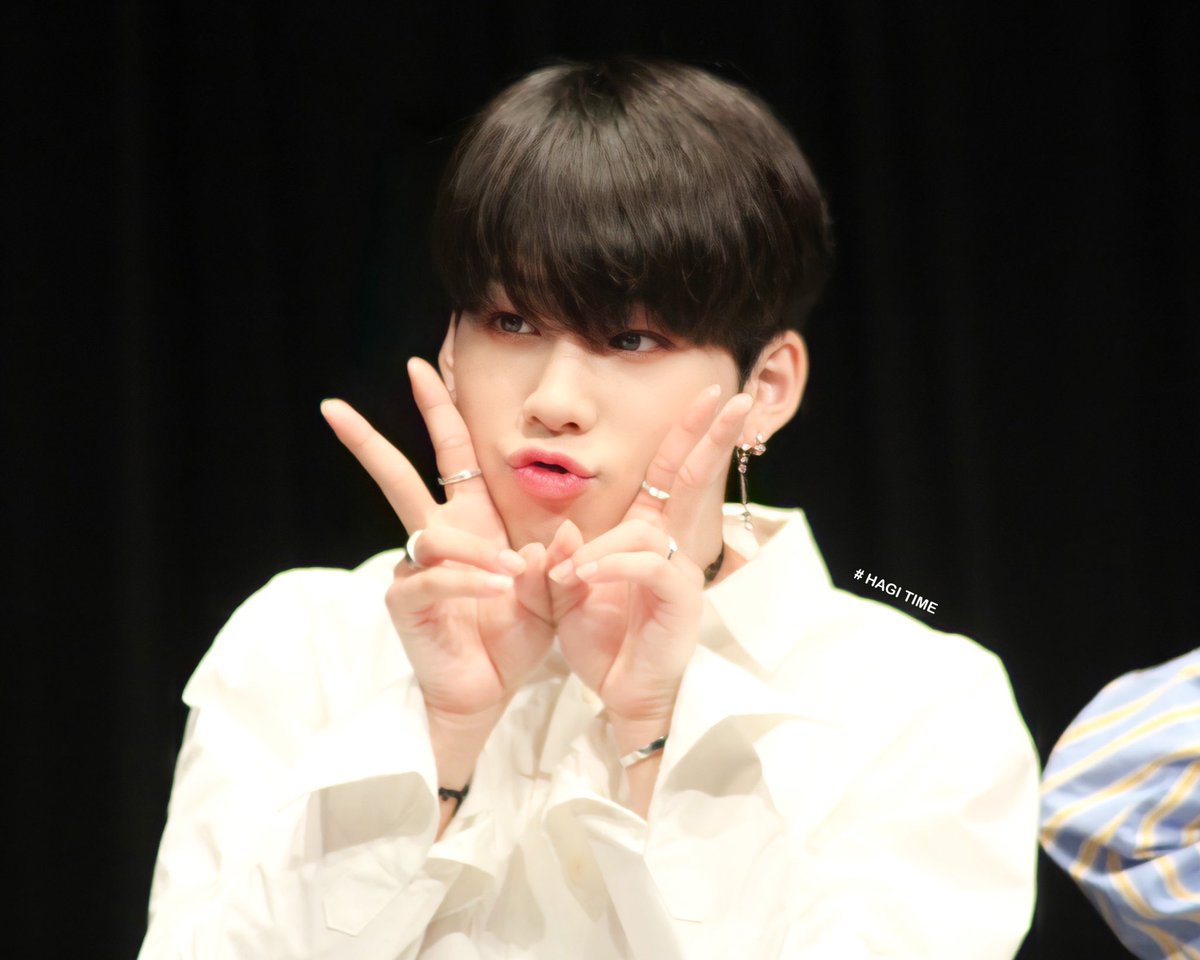 hagi_time's tweet photo. # 181129 β° γ’γΌγͺγ’ε€§ζ£
#TARGET #νκ²
#BOUN #λ°μ΄ #γγ¦γ³
#JONGHAK #μμ’
ν #μ’
ν
@target7official @TARGET7_K https://t.co/lvo5XTi4qG