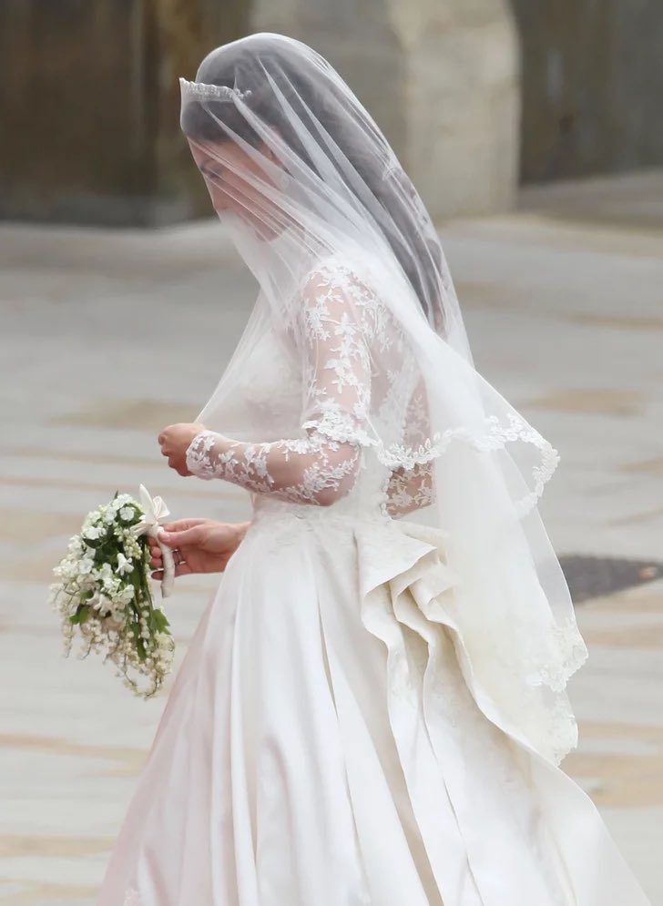 When Catherine arrived at Westminster Abbey and I saw her dress for the first time, and how calm and beautiful she looked, it took my breath away. I felt a bit emotional, but all of the sadness of the night before had gone. (8)