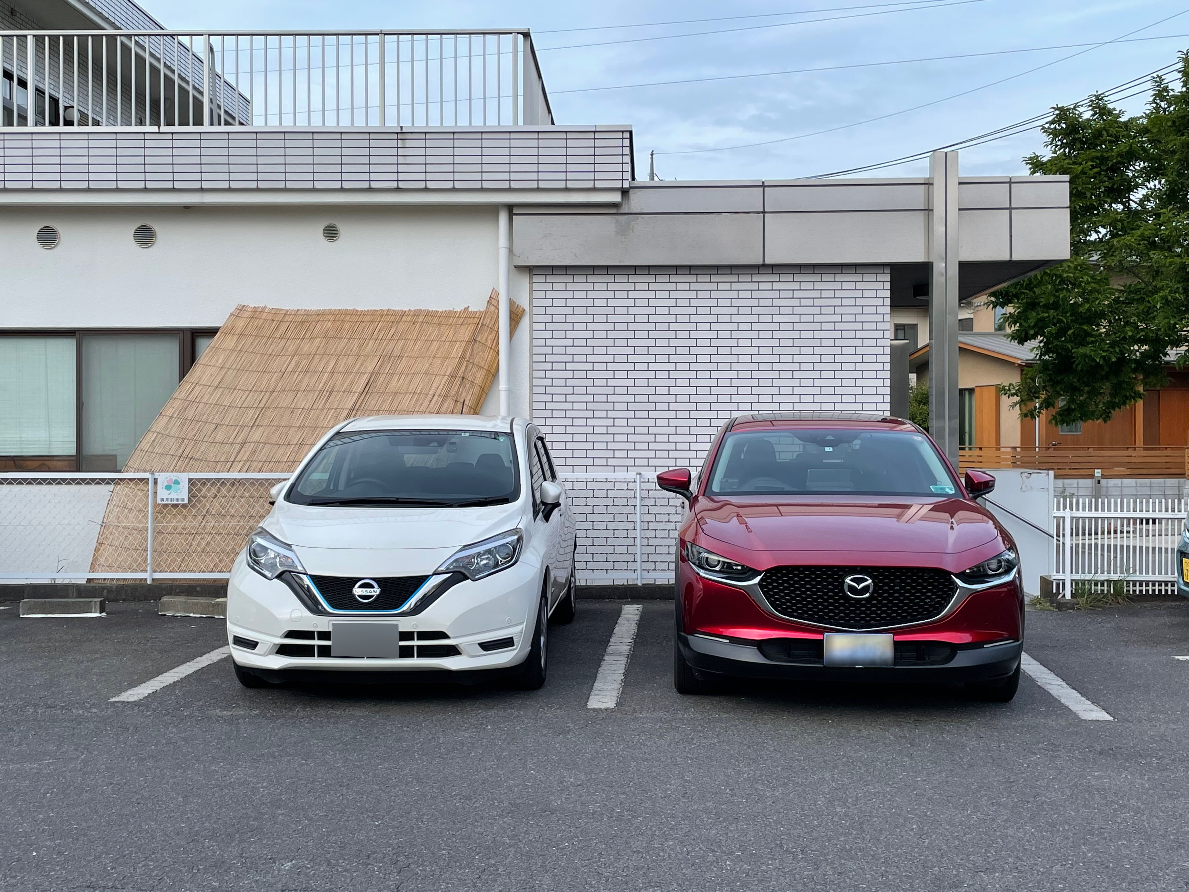 Cx 30 6mt Awd Lover こう見ると Cx 30って 普通のコンパクトカーよりもけっこう幅広で がたいがいいのね 笑 Cx30 Mazda 6mt Mt マニュアル車 カッコいいクルマ サンルーフ ちょっとポッチャリ T Co 12rmibtkgt Twitter