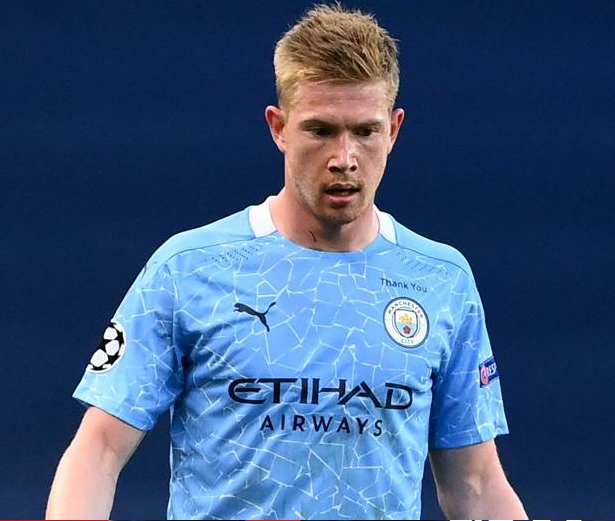 mundo_jerseys2's tweet photo. Si Kevin de Bruyne marca gol hoy en el partido de Champions contra el PSG, vamos a sortear una camiseta del Manchester City para una persona entre todas las que participen dándole RT a este tuit y siguiendo nuestra cuenta principal @Mundo_Jerseys . 💣🏴󠁧󠁢󠁥󠁮󠁧󠁿 https://t.co/iIDtjOqkVl