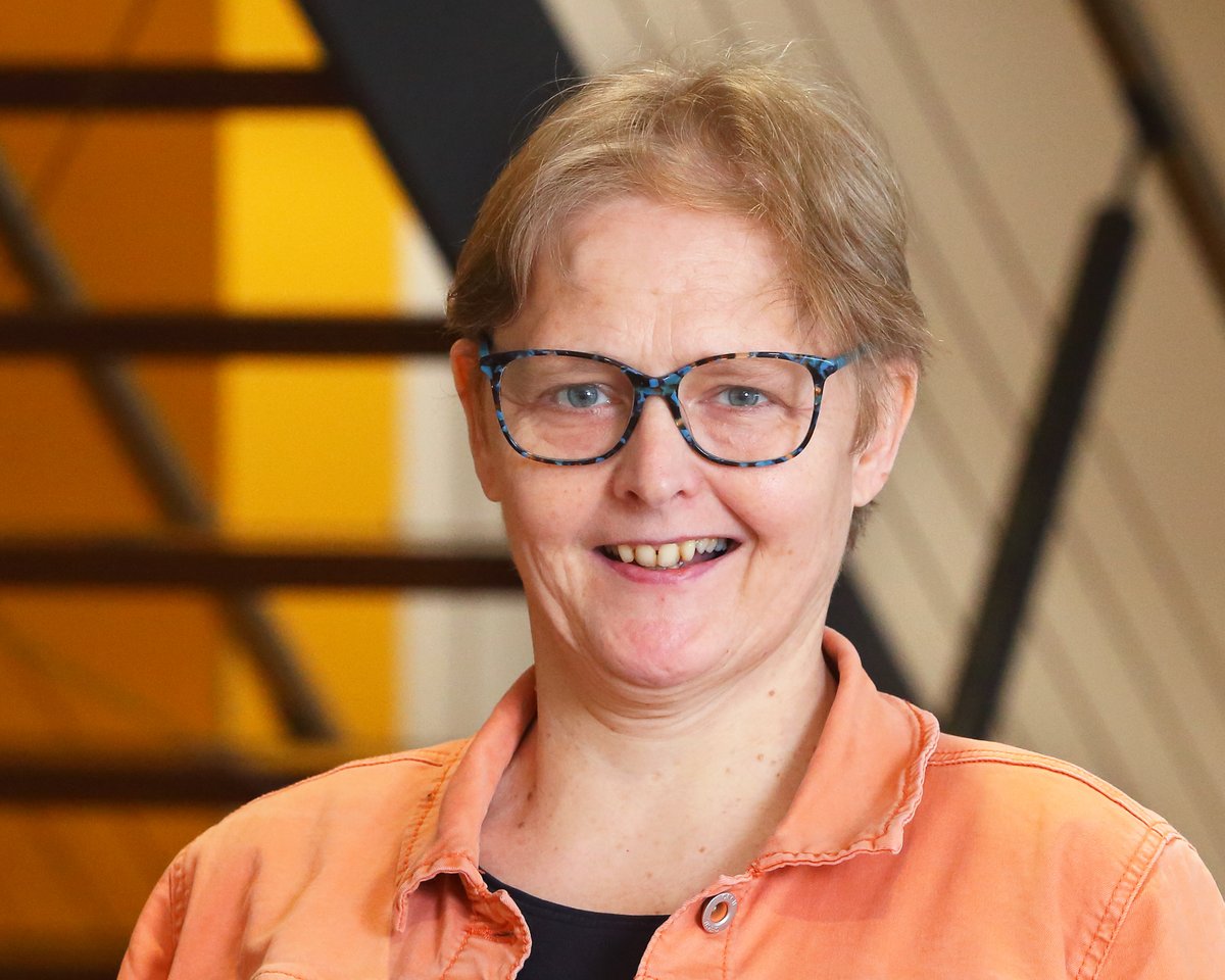 Deze maand in de column: Jiskje Koornstra – Westra werkt al bijna 20 jaar bij Empatec. Ze heeft het syndroom van Turner. Ondanks het syndroom kijkt Jiskje vooral naar de dingen die ze wél kan in het leven. empatec.nl/nieuws/column-…