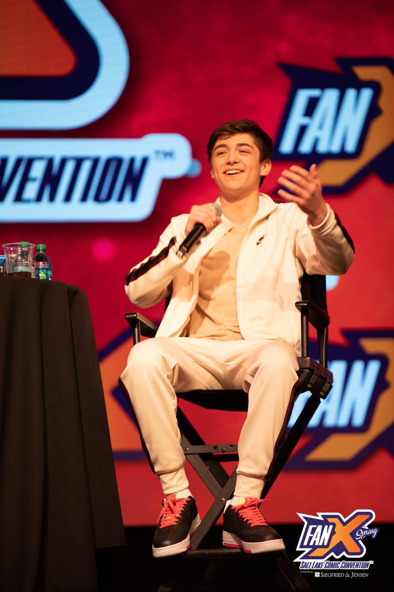 fanxsaltlake's tweet photo. Happy #NationalSuperheroDay! What superheroes do you want to see at FanX 2021?!

⭐FanX 2021 takes place September 16-18, 2021 at the Salt Palace Convention Center in Salt Lake City, Utah.
🎟️Get your pass: https://t.co/ihoTsQpCug https://t.co/bP2pyK9BFG