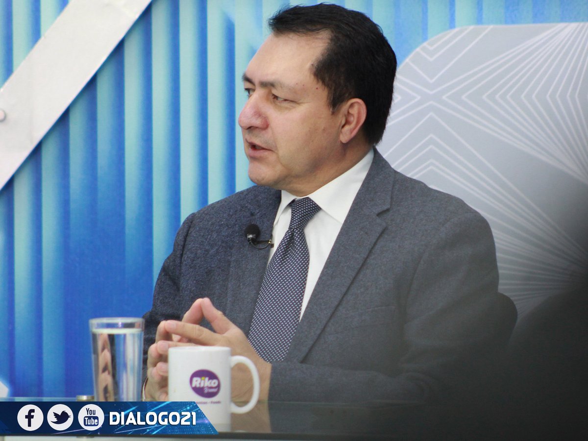 Finaliza entrevista del presidente de la #AsambleaSV, Dip.  <a href="/marioponcesv/">Mario Ponce</a>, en <a href="/dialogo21/">Diálogo - GMV</a>. 

¡Gracias por su seguimiento!