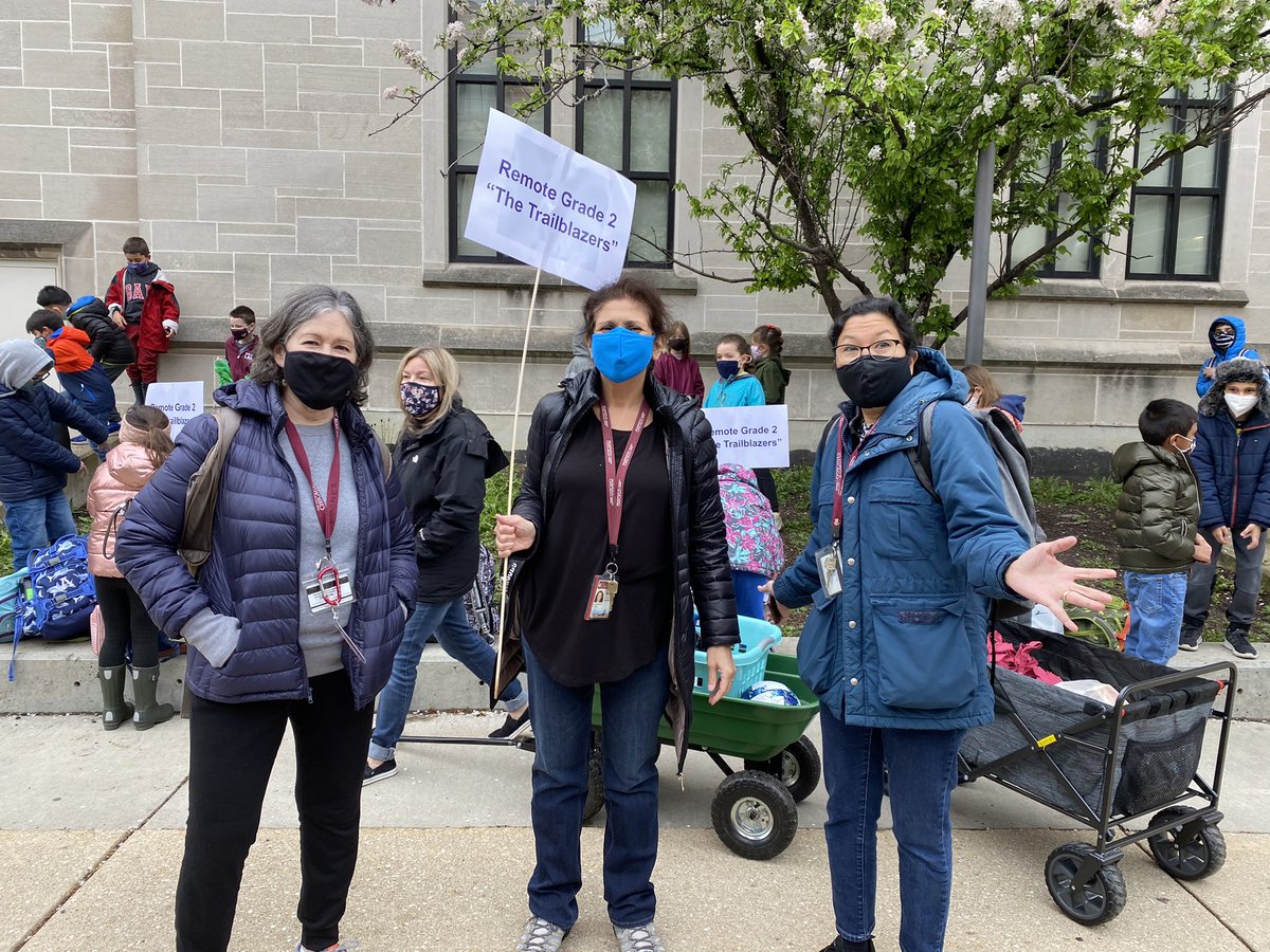 UCLS_ESH's tweet image. Remote adventure day!! Welcome home. #eshlab #uclskids #outdoorplay