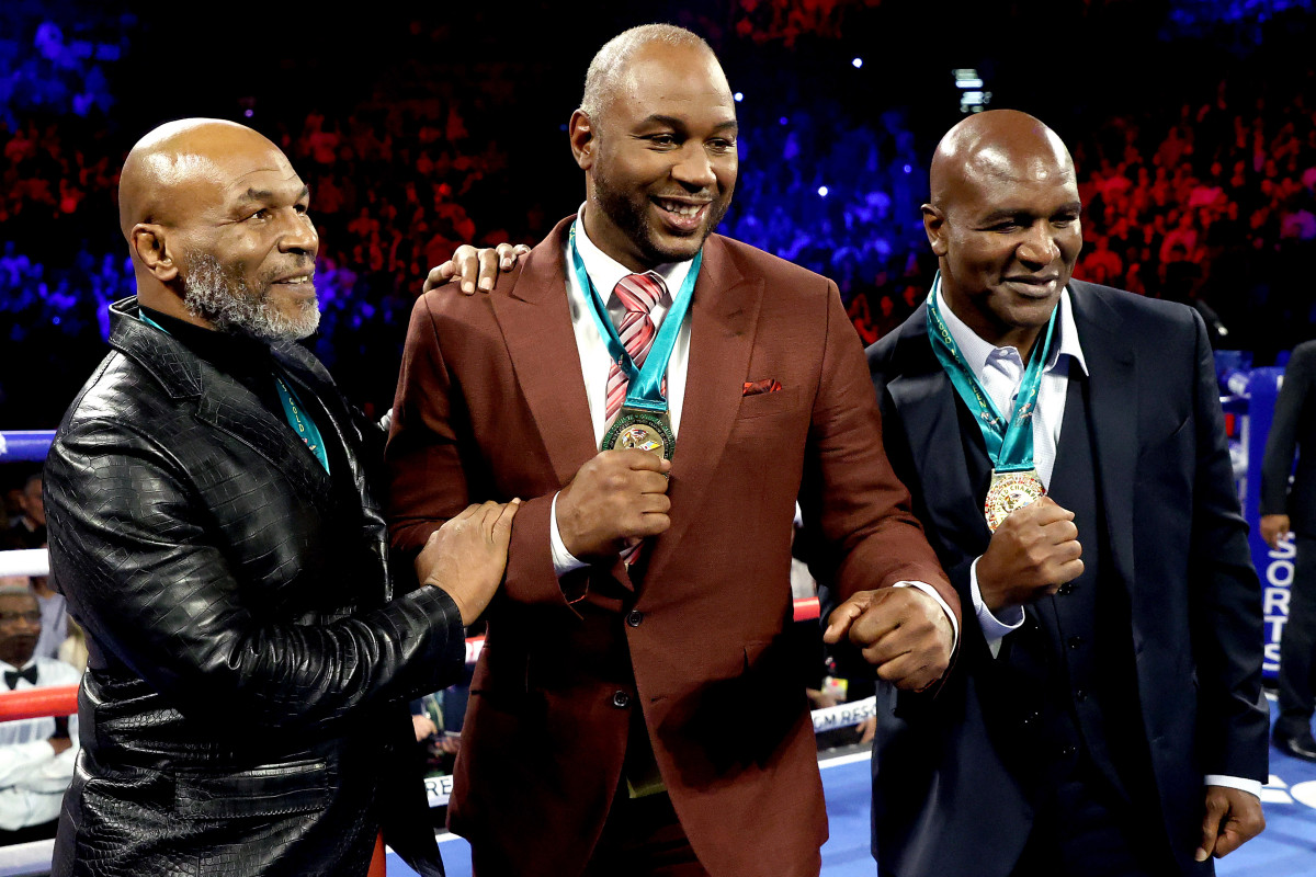 Mike Tyson says he's fighting Lennox Lewis next in surprising twist