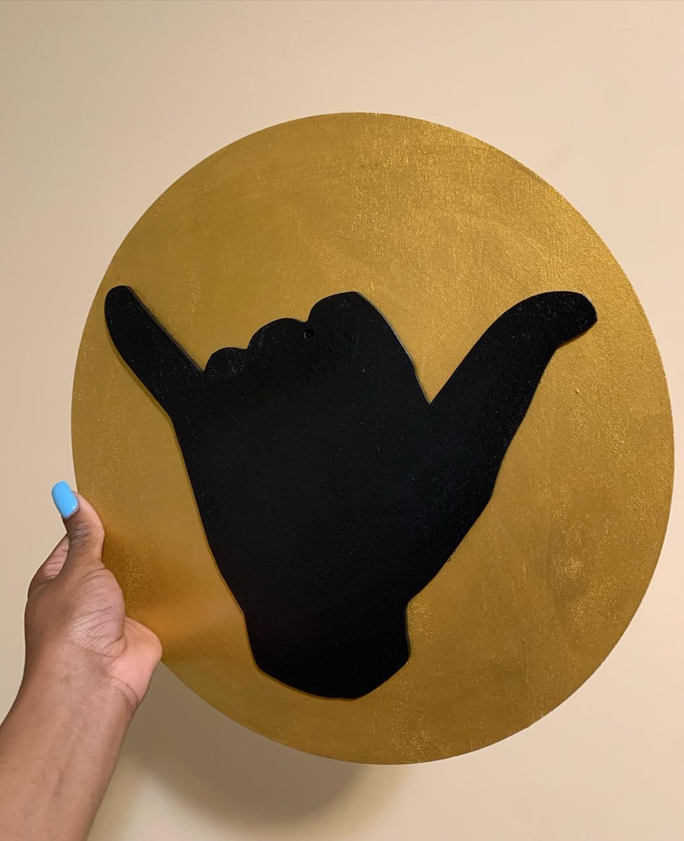 __MakeItRain's tweet photo. Divine Nine Frats wall decor/stand available now! โDiamondโ will be available on Monday due to raw material shortage, more on the way. Each design includes a line number! #D9 #Greeks #Frats #TDM #ThreadsDecorAndMore #SupportBlackBusiness https://t.co/HD3zFkD0dp