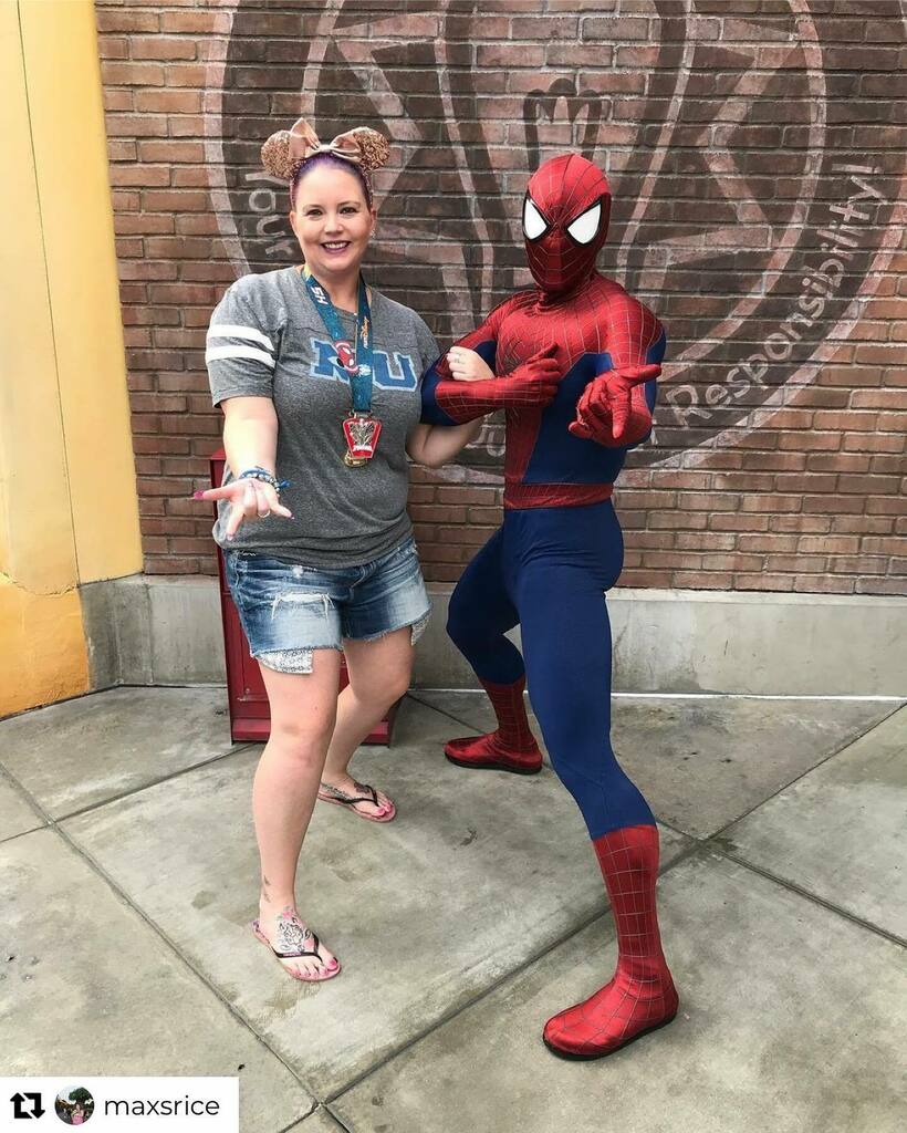 teamrundis's tweet photo. It's National Superhero Day! How many miles will you be assembling in honor of this mightiest of days? #TeamrunDisney #TrDRunningClub #runDisney
•
#Repost from @maxsrice
•
#AvengersHalf #DisneyRunning #DisneyRunner #InstaDisney #DisneyRunners #Runner… https://t.co/xUCu5C9pak https://t.co/EDAIBbdeZ3