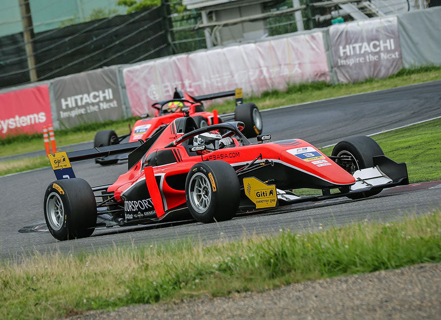 F3JapanF1V's tweet photo. ⚪️BANDEIRADA⚫️
🇦🇹 W. Grubmuller
🇯🇵 K. Saga
🇯🇵 R. Nara
🇯🇵 K. Tsukakoshi
🇬🇧 J. Calado
🇯🇵 Y. Kunimoto
🇬🇧 A. Eaton
🇳🇿 R. Stanaway https://t.co/7PUusYhGPu