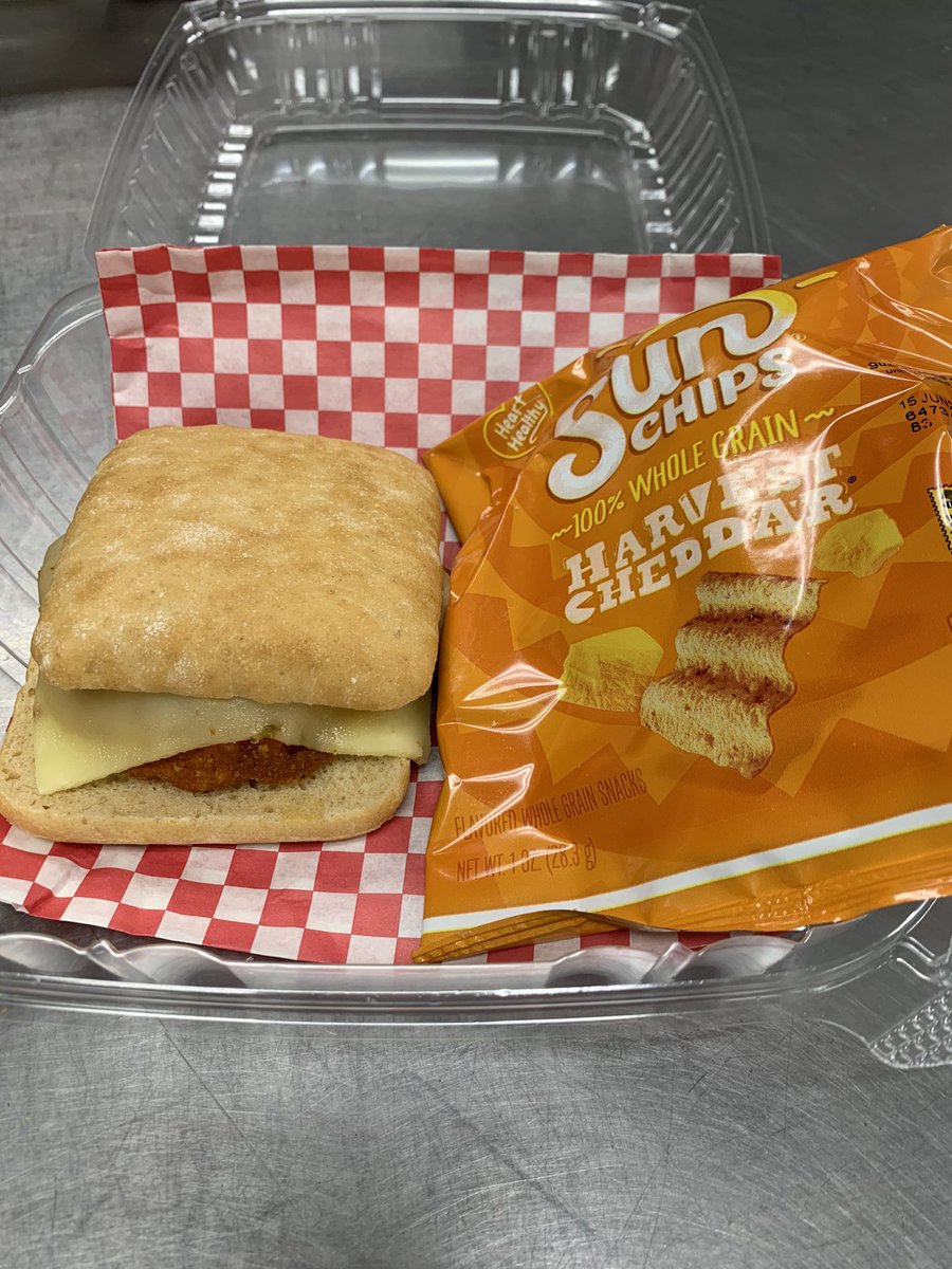 JrCafeteria's tweet image. Our new spicy chicken sandwich is back today!! Come get you one!!