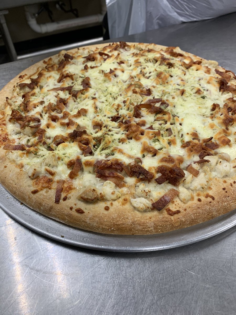 JrCafeteria's tweet image. Our new spicy chicken sandwich is back today!! Come get you one!!