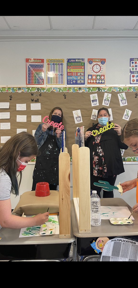 @Techelementary (@mclarkedu) on Twitter photo One Sharp Bunch reviewing “Growth Mindset” through Art <a href="/LillianDriveSch/">Lillian Drive School</a> Thanks to Mrs. Palmer for finding the cactus. Special thanks to <a href="/MrsRowland15/">Mrs. Rowland</a> for your art expertise. We’ve had a Fan-Cactus year! 🌵 One Sharp Bunch reviewing “Growth Mindset” through Art <a href="/LillianDriveSch/">Lillian Drive School</a> Thanks to Mrs. Palmer for finding the cactus. Special thanks to <a href="/MrsRowland15/">Mrs. Rowland</a> for your art expertise. We’ve had a Fan-Cactus year! 🌵