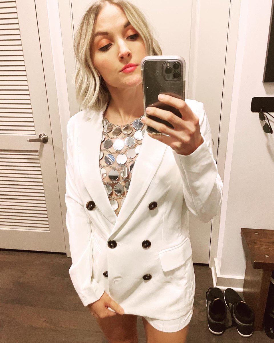 Throwback to figuring out what outfit I wanted to ruin for the Glitter photoshoot 🙃✨ have you listened yet? If so, what is your favorite lyric?? Would for real love to know, so comment back!