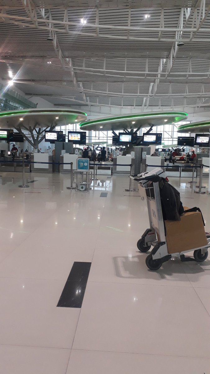 fli_ren's tweet photo. Check in 
#safeflight https://t.co/omJzdAaP3Q