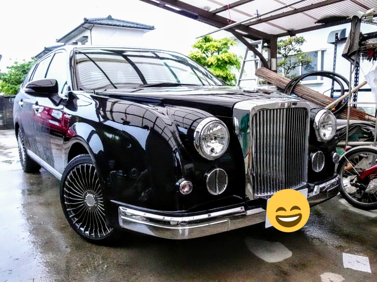 うぢちゃ というわけで昨日納車 光岡リューギワゴンhv とりあえずアルミホイールだけ履き替え センターオーナメントの 光岡エンブレムは 純正ホイールキャップから剥がしてつけた 光岡自動車 ミツオカ リューギ リューギワゴン T Co Clq7j2r2xp