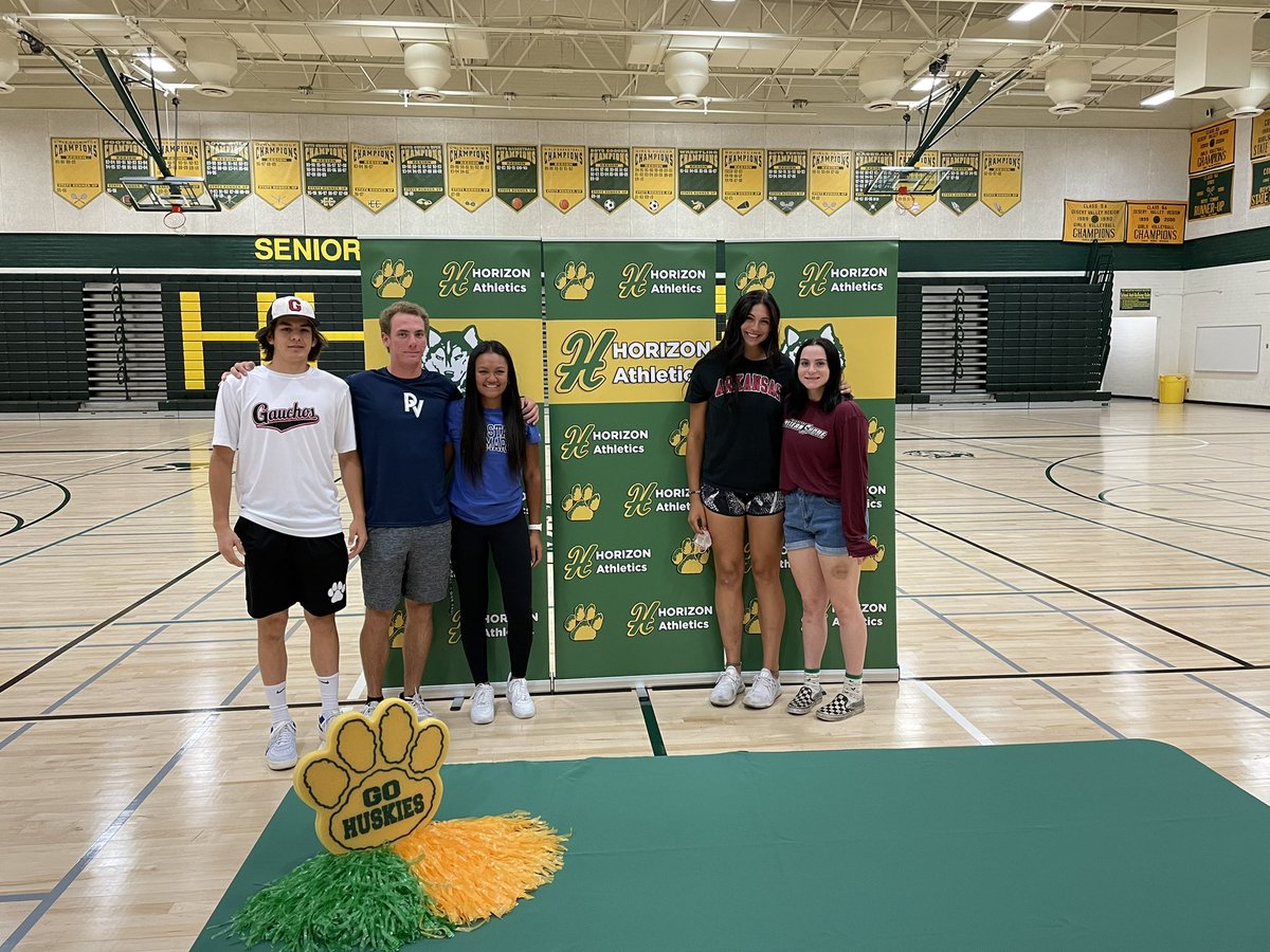 HHShuskynation (@hhshuskynation) on Twitter photo Congratulations to our Husky Athletes who signed their #NLI today! #PCR Let’s Go Huskies!! 💚💛<a href="/HHSathleticsAZ/">Horizon Huskies Athletics</a> <a href="/husky_baseball_/">Horizon Husky Baseball</a> <a href="/huskys0ftball/">Lady Huskies Softball 🥎</a> Congratulations to our Husky Athletes who signed their #NLI today! #PCR Let’s Go Huskies!! 💚💛<a href="/HHSathleticsAZ/">Horizon Huskies Athletics</a> <a href="/husky_baseball_/">Horizon Husky Baseball</a> <a href="/huskys0ftball/">Lady Huskies Softball 🥎</a>