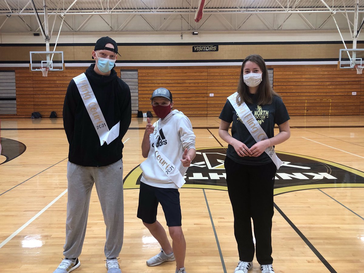 StuCoFHN's tweet photo. CONGRATS to everyone on our Spring Fling Court! Make sure to check in this Friday to see who our King and Queen are 👀

Also thank you to @FHNtoday for making things run smoothly! https://t.co/sLMpclt3kE