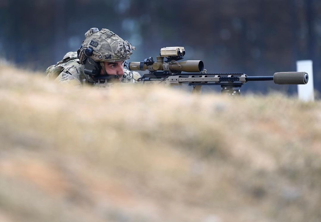 goarmy956's tweet image. It’s the middle of the week, what skills are you sharpening?

A competitor in the International Sniper Competition engages a long distance target. 

CALL or TEXT ME📲 for more info on what it takes to join the 🇺🇸 Army! 956-357-6397 

#harlingenhighschool #hhscardinals