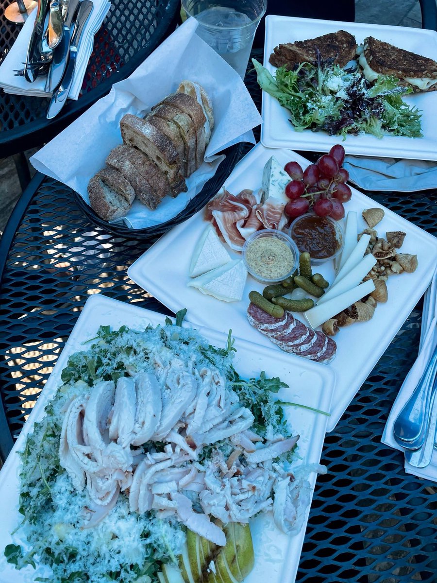 thebigeatsy's tweet image. absolutely DROOLING over this lunch from St. James Cheese Company today! @stjamescheese #cheese #neworleans #nola #foodie #food #eats #yum #thebigEATSy