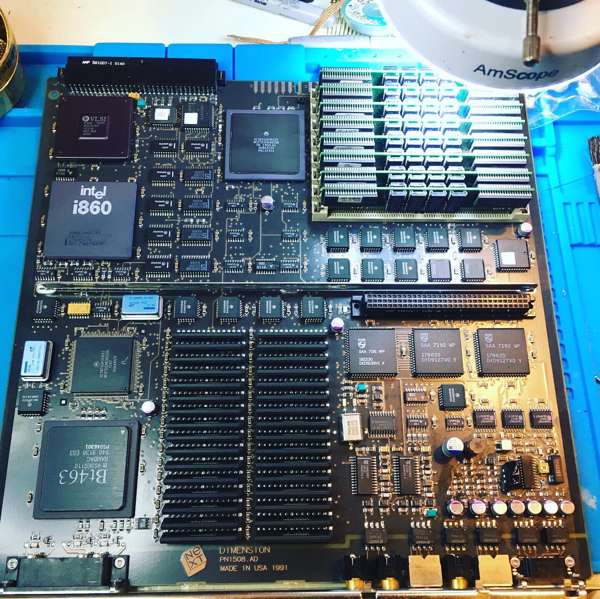 iconicbits's tweet image. Full recap of my NeXTDimension board with polymer capacitors went well; image quantity looks fantastic. #nextstep #nextcube #retrocomputer #vintagecomputing