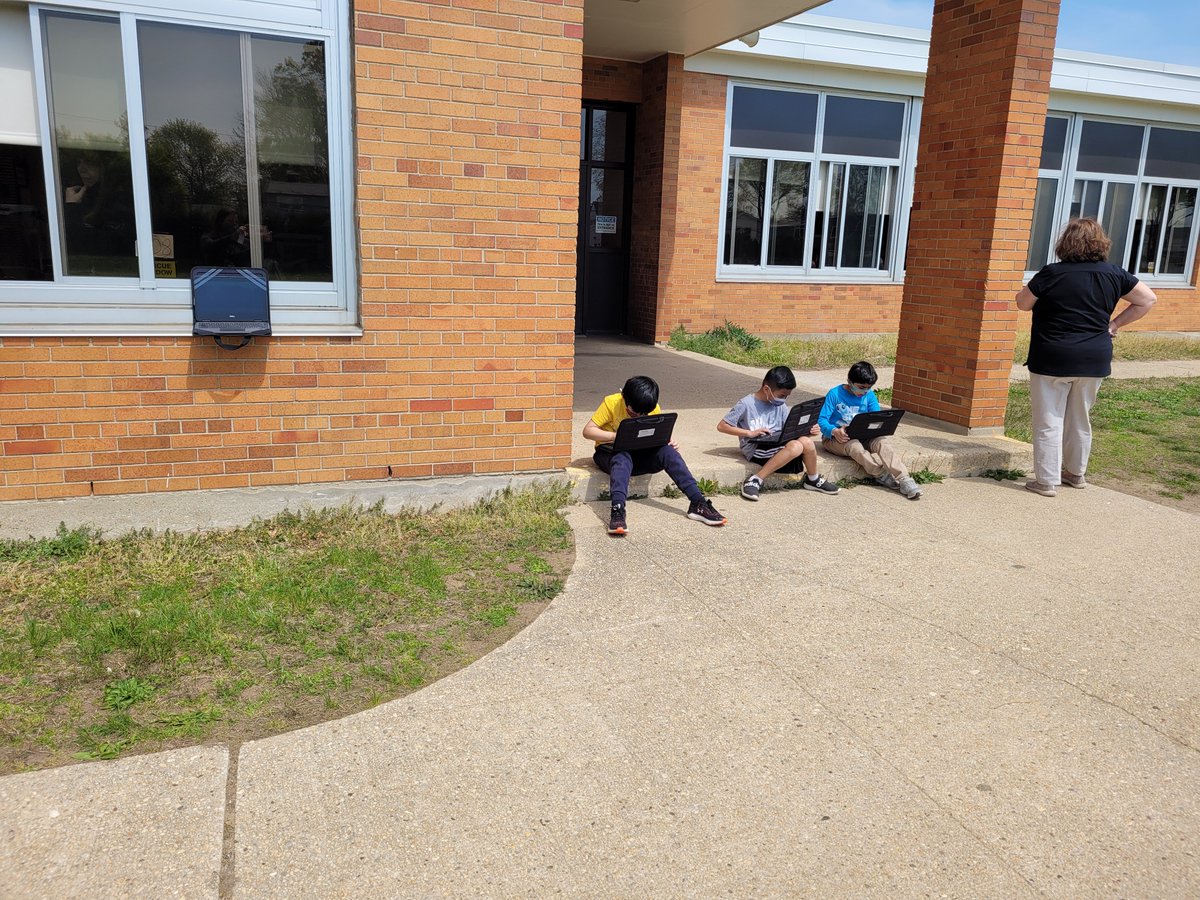 It's a beautiful day to do some "debugging" in the great outdoors with Mrs. O'Hearon
<a href="/BGreenSchool/">Bowling Green School</a>