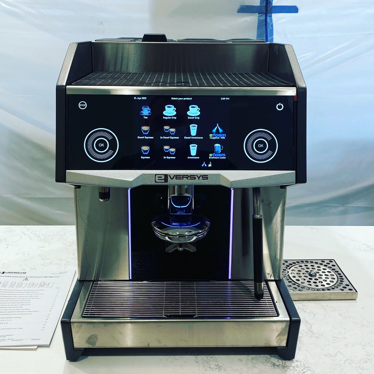 Another install in the books! Another happy customer with an awesome machine! The Eversys cameo is one great looking machine.
•
•
•
#coffee #espresso #eversys #eversyscameo #espressomachine #superauto #coffeeshop #coffeebeans #coffeebreak #servicetechnician #coffeetech