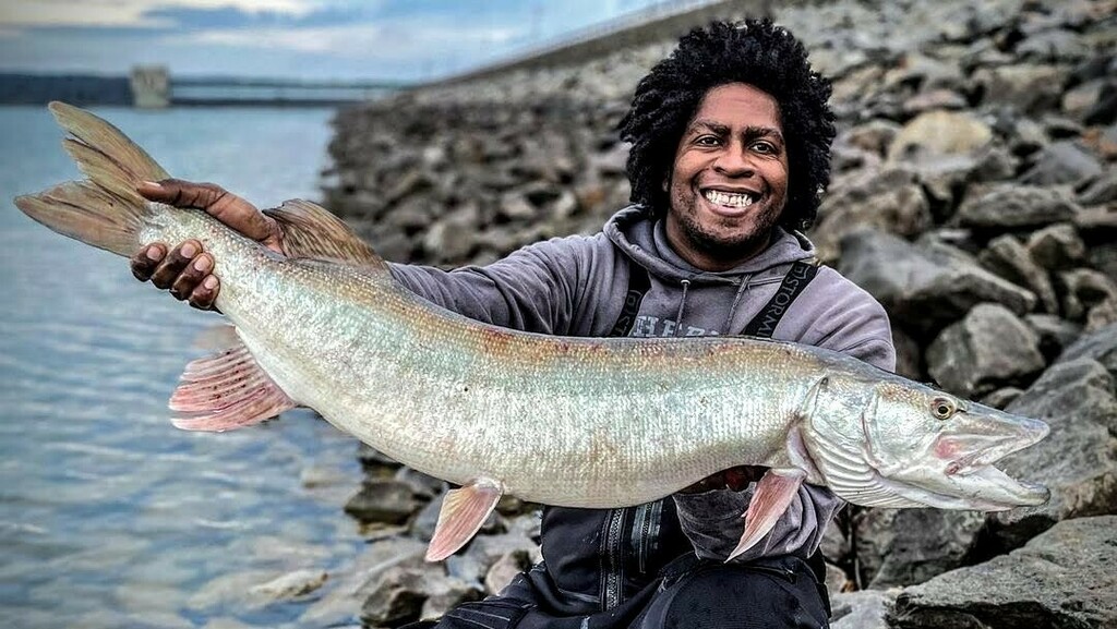 MuskyInsider's tweet image. – @f1sh_ninja took a break from slayin' the steelies to do some shore castin' for big Ohio muskies – Mission accomplished: he popped his new PB!

_______

Our MAIN DEAL at Musky Insider is our once-per-week newsletter that we send directly to you email inbox every week 100% …