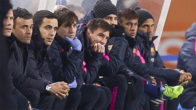 Messi aurai été mécontent d’Enrique et de ses méthodes depuis le début, les 2 hommes ayant déjà eut des différents après la défaite à Vigo, la situation s’est aggravée après ce match a Sociedad. Le nouveau coach se retrouve donc sur la sellette dès le premier match de janvier.