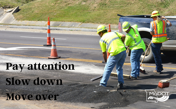 MoDOT_KC's tweet photo. 🦺It's #NWZAW National Work Zone Awareness Week. 
Remember to be on the lookout for crews making improvements to our roads. #worksafety #kctraffic https://t.co/KywMcKItVF