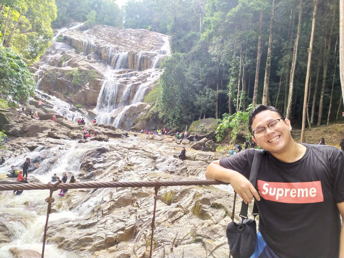 BgbMotivation's tweet photo. Pergi Ke Sungai Bermandi Manda,
   Air Kering Dalam Telaga,
Bangun Pagi Segarkan Minda,
   Badan Sihat Penuh Tenaga.

*Koleksi Motivasi Abang Anwari* https://t.co/pXrYP5QPav
