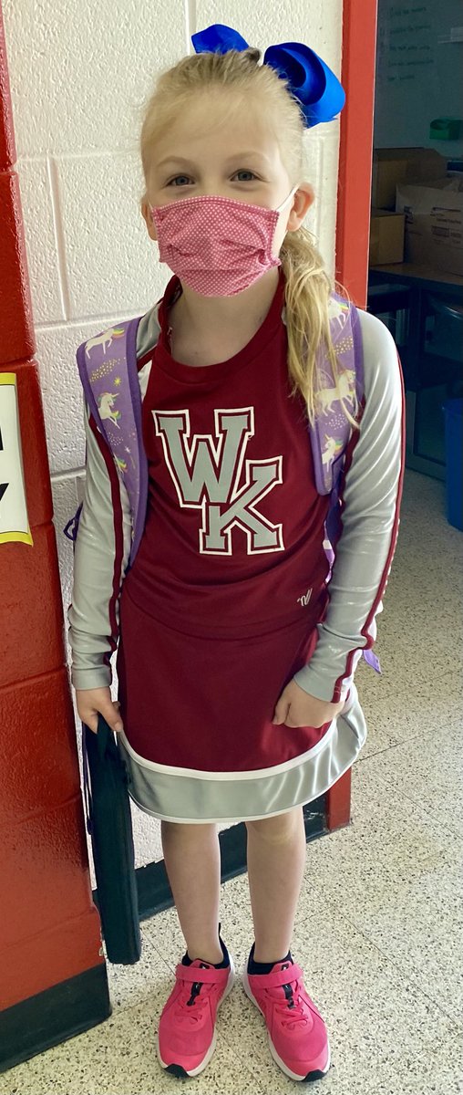 marietculver's tweet image. ‘Girl Power’ on #CareerDay “Is Math in Your Future?”#MathAwarenessMonth #MathCounts2 #seatackdreamers ⁦@vbschools⁩